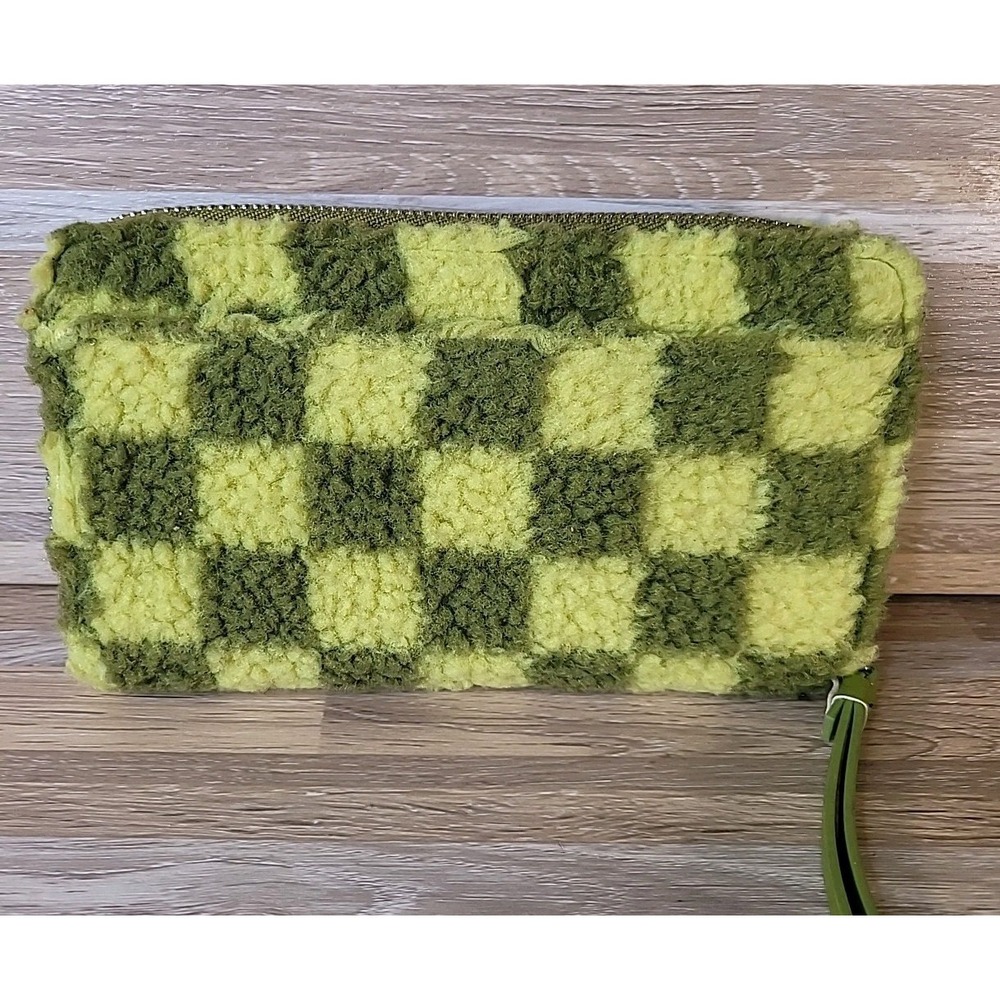 Retro Style Olive Green & Yellow‎ Checkered Furry 8" Wristlet NEW